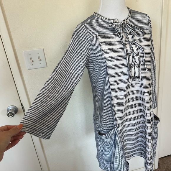 BCBGMaxAzria Lani Lace Up Front Embroidered Striped Knit Tunic Dress XXS - Picture 4 of 13